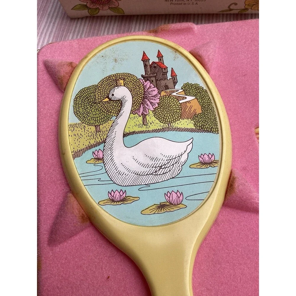 Avon Her Prettiness Brush & Comb Set Vintage Hair Child's Hair Care 1969 Boxed